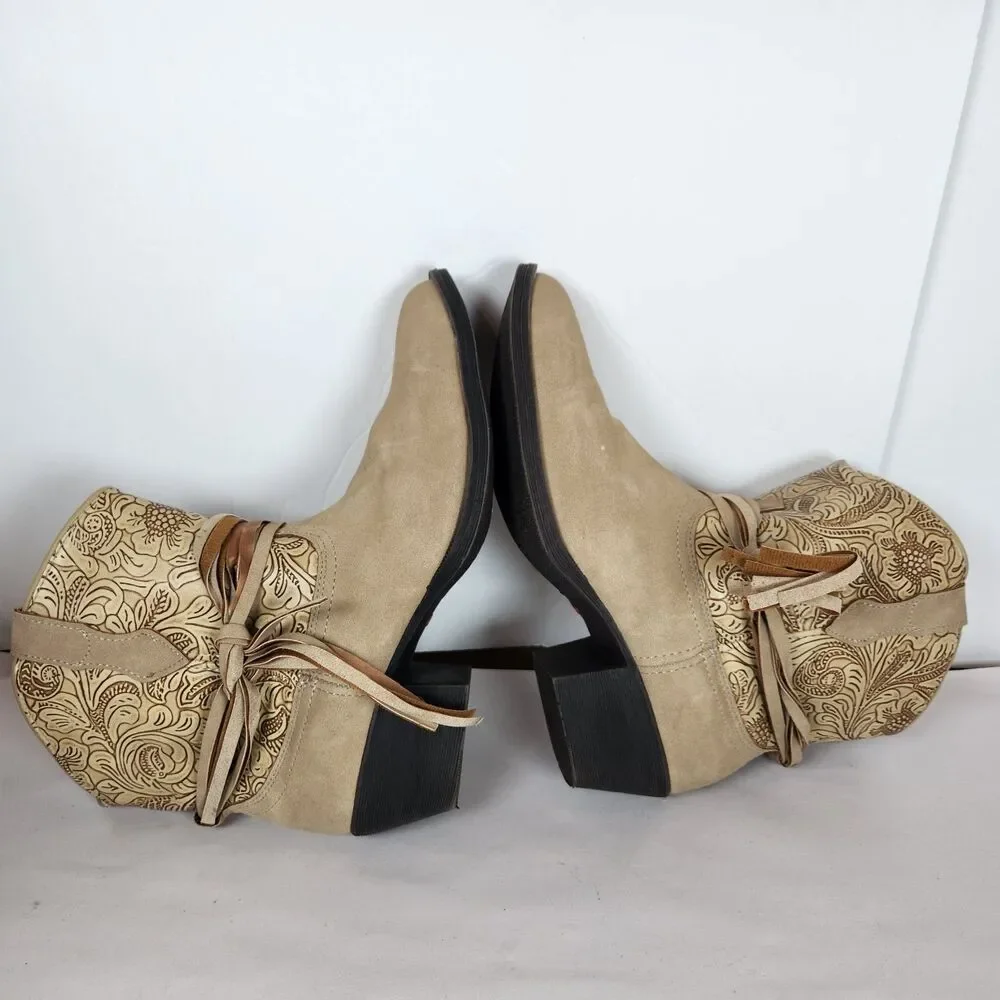 DINGO Brown Suede‎ Booties Women's Size 8.5 southwest ankle boots strap western